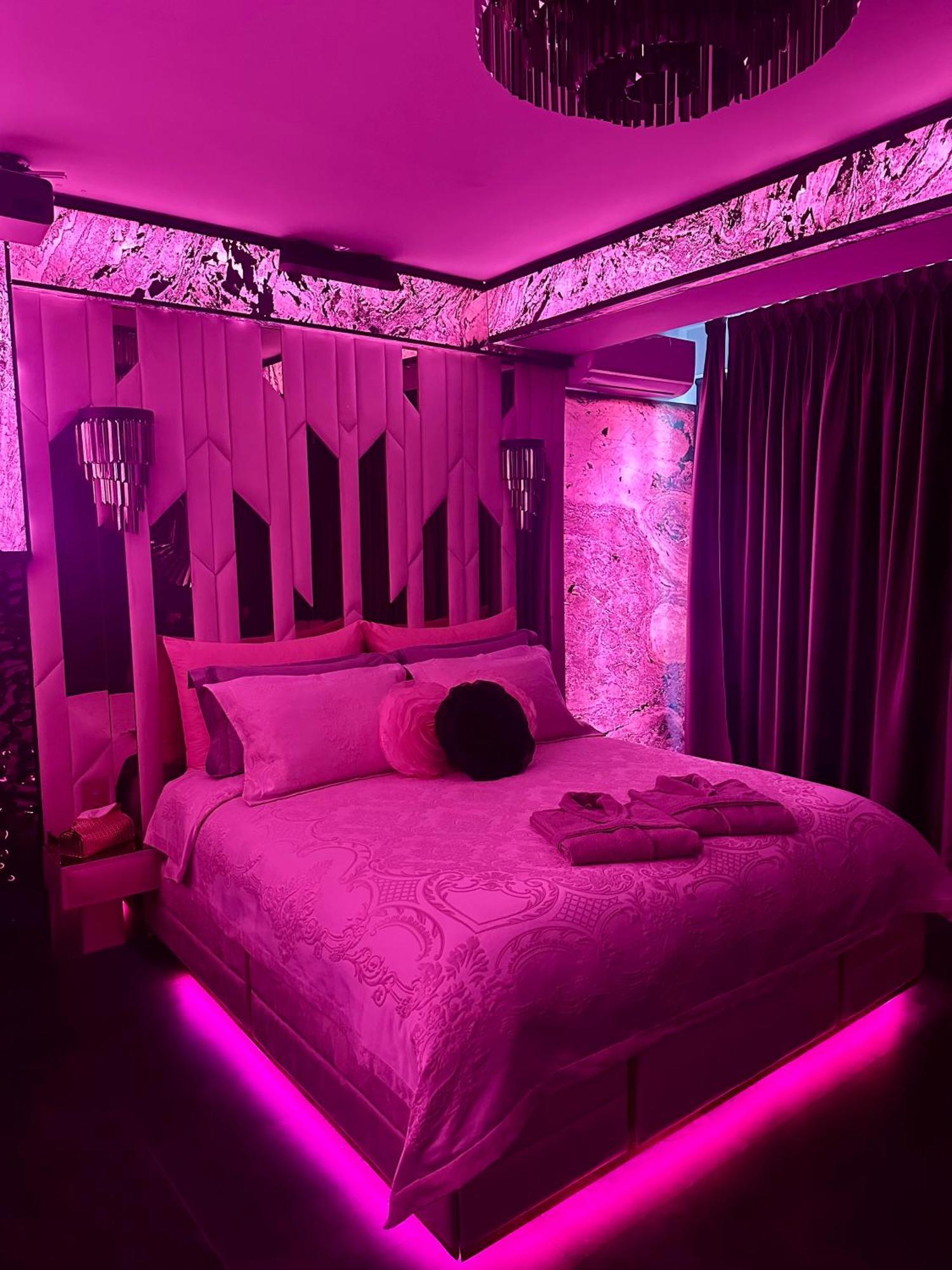 Apartment Secret-private Jacuzzi & Cinema Bucuresti Voluntari
